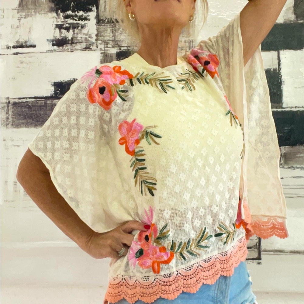 Akemi+kin by Anthropologie xs embroidered lace blouse new nwot shirt pink coral